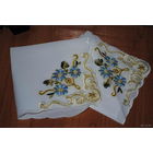 Свадебные аксессуары: Платочки на венчание в церковь 2шт., новые, в употреблении не были.