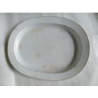 Старинное блюдо,белое овальное 46 х 35 см,фаянс.Товарищество М.С.Кузнецова.Клейма в тесте- двуглавый орел и М.С.КУЗНЕЦОВА