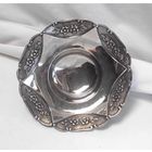 Конфетница Орешница 17 см Серебрение