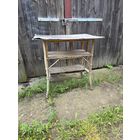 Винтажный стол, этажерка