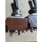 Переключатель, Тумблер П2Т-1, три положения фиксации