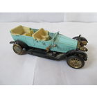 МОДЕЛЬ АВТОМОБИЛЯ РУССОБАЛТ ВРЕМЕН СССР.