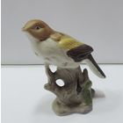 Статуэтка фарфоровая "Птица" 70-80-е годы Европа. Высота 9.5 см.