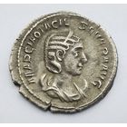Марция Отацилия Севера, супруга императора Филиппа I Араба (244-249 гг.) Антониниан. Серебро. /1