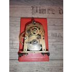 Часовой механизм, работоспособность неизвестна, состояние оценивайте по фото.