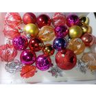 Ёлочные игрушки большой лот с рубля .