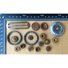 WW2: фурнитура (пуговицы, кольца, регулируемая скользящая пряжка) от британской противогазной сумки М26