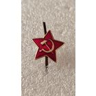 Кокарда звездочка звезда маленькая,200 лотов с 1 рубля!!!