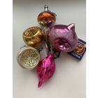 Елочные игрушки.