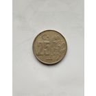 25 тысяч лир Турция.