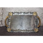 Металлический поднос с декоративными элементами, размер 36*26 см.