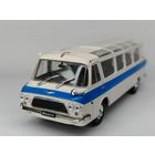 Модель Советского автопрома ЗИЛ-118 "Юность". 1/43 DeAGOSTINI. С рубля