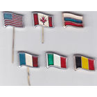 Флаги США, Канады, России, Франции, Италии, Бельгии.