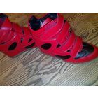 СТИЛЬНЫЕ БОТИЛЬОНЫ