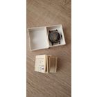 Часы Зим Победа. Редкий циферблат. Хороший сохран. Редкий ранний номер. Комплект. Идут, через разное время останавливаются. Без репассажа. Состояние на фото.