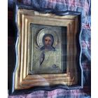 Икона в киоте под стеклом старая