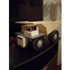 Самосвал "БелАЗ" рама и кабина металл, кузов в пластике