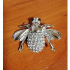 Симпатичная новая брошь-муха, недорого