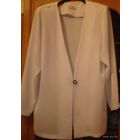 Белый фирменный пиджак, р-р 50-52