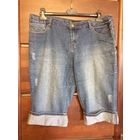 Джинсовые бриджи Incity на 54-58 размер. Хорошее состояние, носила не часто. ПОталии 50-53 см (тянется), длина 59 см, ПОбедер 58-64 см (тянутся).