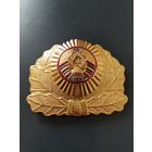 2 кокарды МВД РБ , серебристая  (1996-2000 г. ) и золотистая ( 2000г.)
