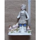 Статуэтка фарфоровая ГДР в реставрацию склейка