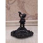 Пепельница мужик с бутылкой ( выпивоха , алкоголик )