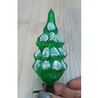 Елочные игрушки, стекло, ёлочка в снегу на прищепке