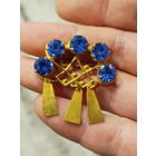 Красивая брошка кокошник,+ ещё 2 с желтыми покрытием,с рубля