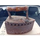 Утюг на углях.