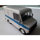 Автобус "ЕрАЗ-3730" ("Автолегенды СССР"). Журнал прилагается.