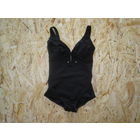 Красивый изысканный купальник для девушки, р.42