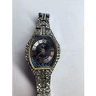 Часы Луч . Тикают. С рубля без МЦ.