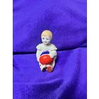 Девочка с мячиком фарфор Городница