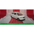 Машинка (модель) Welly Audi A2 примерно 1:43