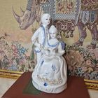 Статуэтка фарфоровая пара