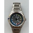 Часы. Кварц. Рабочие или нет не знаю. Необходимо установить секундную стрелку.