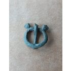 Пряжка старинная  лираобразная. Бронза.