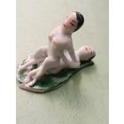 Старинная, винтажная китайская керамическая статуэтка ручной работы с пикантным сюжетом из Камасутры, XIX век. Вид 1 .