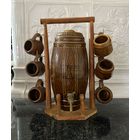 Бочонок с кружками CUVEE SPECIALE с металлическим краником на подставке Франция