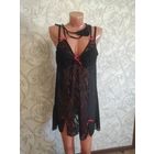 Сексуальный комплект сорочка и стринги на 60-66 размер. Качественное кружево, хорошо тянется, приятное на ощупь, не колется, мягкое. Белье не ношено, постирано и лежало в шкафу. Покупала намного дорож