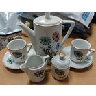 Кофейный набор. Фарфор, деколь, золочение. Европа 1970 года.