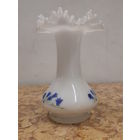 Ваза Колокольчики, молочное стекло. СССР