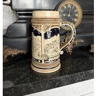 Старинная пивная кружка с рельефным декором Германия