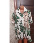 Шикарная блуза на 66-70 размер, Италия. Можно даже и на больший размер, облегать не будет. Замеры делать очень сложно, так как буза сидит на фигуре свободно, даже на 68 размере не облегает. Объем в ра