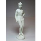 Конькобежка. Статуэтка. ФХИ. Фенопласт. Колкий пластик. СССР. 1950 годы.