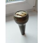 Ручка скорости для ретро автомобиля.