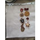 Лот значков