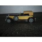 Модель авто "Duesenberg town car" model "J". 1930 Y-4. 1:45.Matchbox. Made in England .1975год