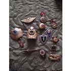 Лот значков